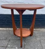 antiek eiken bijzettafel 58 cm, hoog 63 cm, De doofpot, Antiek klassiek, Rond, 60 cm of meer