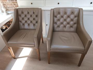4 mooie luxe eetkamerstoelen  beschikbaar voor biedingen