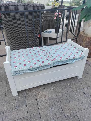 Opbergkist \ opbergbank beschikbaar voor biedingen