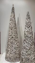 Set van 2 verlichte kerstbomen van takken | max 1m10 x 35 cm, Ophalen of Verzenden, Zo goed als nieuw