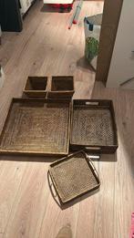 Mooie rotan dienbladen en bloempotten, Ophalen, Zo goed als nieuw, Overige vormen, Overige materialen