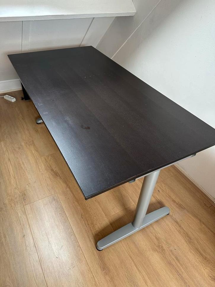 IKEA Galant Bureau - In hoogte verstelbaar, Huis en Inrichting, Bureaus, Gebruikt, Bureau, In hoogte verstelbaar, Ophalen