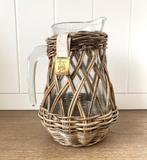 Rivièra Maison water karaf rattan rotan, Huis en Inrichting, Woonaccessoires | Schalen en Manden, Ophalen of Verzenden, Zo goed als nieuw