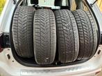 Winterbanden 4 x Dunlop Wintersport 5 suv 215/70R16, Auto-onderdelen, Banden en Velgen, Ophalen, 16 inch, Winterbanden, Band(en)