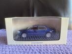 Minichamps volkswagen passat, Hobby en Vrije tijd, Modelauto's | 1:43, Ophalen of Verzenden, Zo goed als nieuw, Auto, MiniChamps