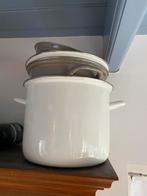 Emaille pannen wit, taupe, Huis en Inrichting, Keuken | Potten en Pannen, Ophalen, Zo goed als nieuw, Overige materialen, Pannenset
