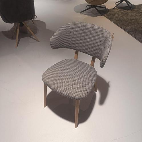 6 Eetkamerstoelen Toro, Huis en Inrichting, Fauteuils, Gebruikt, Stof, 50 tot 75 cm, Minder dan 75 cm, Ophalen of Verzenden