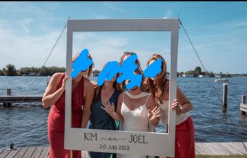 Houten polaroid bord beschikbaar voor biedingen