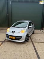 Peugeot 107 1.0-12V XS | NAP | Lage Km | Airco | 5Drs | Apk, Auto's, Peugeot, Voorwielaandrijving, Stof, Gebruikt, 4 stoelen