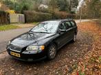 Volvo V70 2.4 D5 2006 Zwart, Auto's, Voorwielaandrijving, 15 km/l, 1800 kg, Zwart
