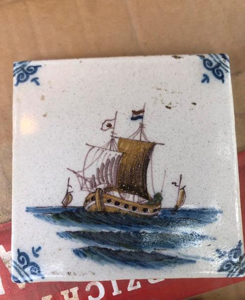 Makkum Tichelaar tegel 10x10cm, Antiek en Kunst, Antiek | Wandborden en Tegels, Ophalen of Verzenden