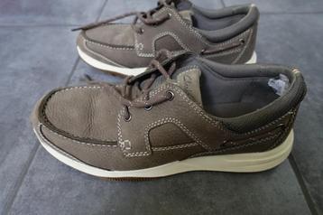 Clarks herenschoenen-mt 42 beschikbaar voor biedingen