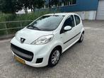 Peugeot 107 1.0-12V XR!2011!5-deurs!1 jaar APK!, Voorwielaandrijving, Euro 5, Gebruikt, 4 stoelen