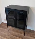 Zwart metalen kastje met glazen deuren, Ophalen, Gebruikt, 100 tot 150 cm, 50 tot 100 cm