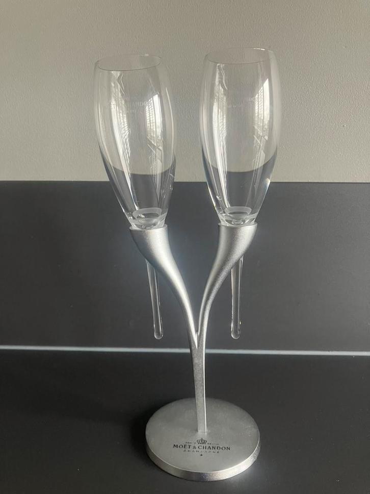Moet & Chandon set champagneglazen (ontwerp Philippe di Meo), Verzamelen, Glas en Borrelglaasjes, Zo goed als nieuw, Overige typen