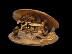Een betoverend Japans miniatuur landschap in een schelp, Ophalen of Verzenden