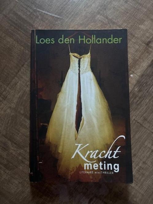 Krachtmeting van Loes den Hollander, Boeken, Thrillers, Gelezen, Nederland, Ophalen of Verzenden