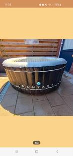 Jacuzzi Loopt langzaam leeg lek bovenste rand compleet, Tuin en Terras, Bubbelbaden en Hottubs, Ophalen, Zo goed als nieuw