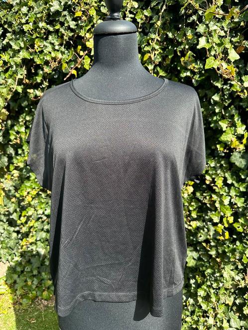 Zwart chique shirt, maat M, Kleding | Dames, T-shirts, Zo goed als nieuw, Maat 38/40 (M), Zwart, Korte mouw, Ophalen of Verzenden