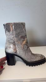 Ras unieke  leren laarzen koeienhuid 40 nieuw, Ophalen of Verzenden, Zo goed als nieuw, Zwart, Hoge laarzen