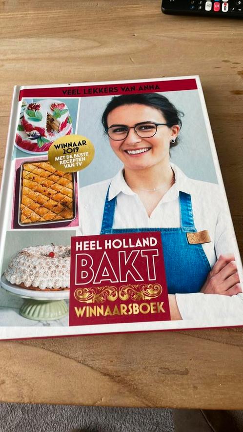 Anna Yilmaz - Heel Holland Bakt - Veel lekkers van Anna, Boeken, Kookboeken, Zo goed als nieuw, Ophalen of Verzenden