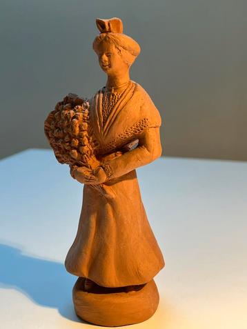 Terracotta beeldje bloemenverkoopster Provence Frankrijk beschikbaar voor biedingen