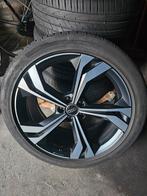 Audi Q3 F3 20 INCH ORIGINELE AUDI VELGEN MET ZOMERBANDEN, Auto-onderdelen, Banden en Velgen, Gebruikt, 255 mm, Banden en Velgen