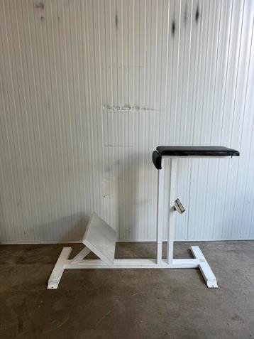 T bar row bank/ T-Bar row/ Adjustable/ bench beschikbaar voor biedingen