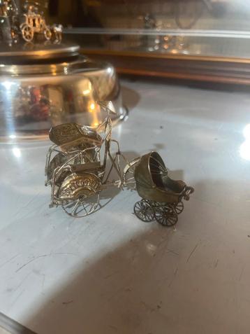 Zilveren Miniatuur Collectie beschikbaar voor biedingen