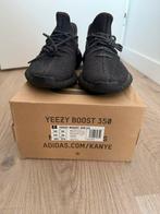 Yeezy boost 350 v2 black UK 10, Zwart, Ophalen of Verzenden, Yeezy Boost 350 V2, Sneakers of Gympen