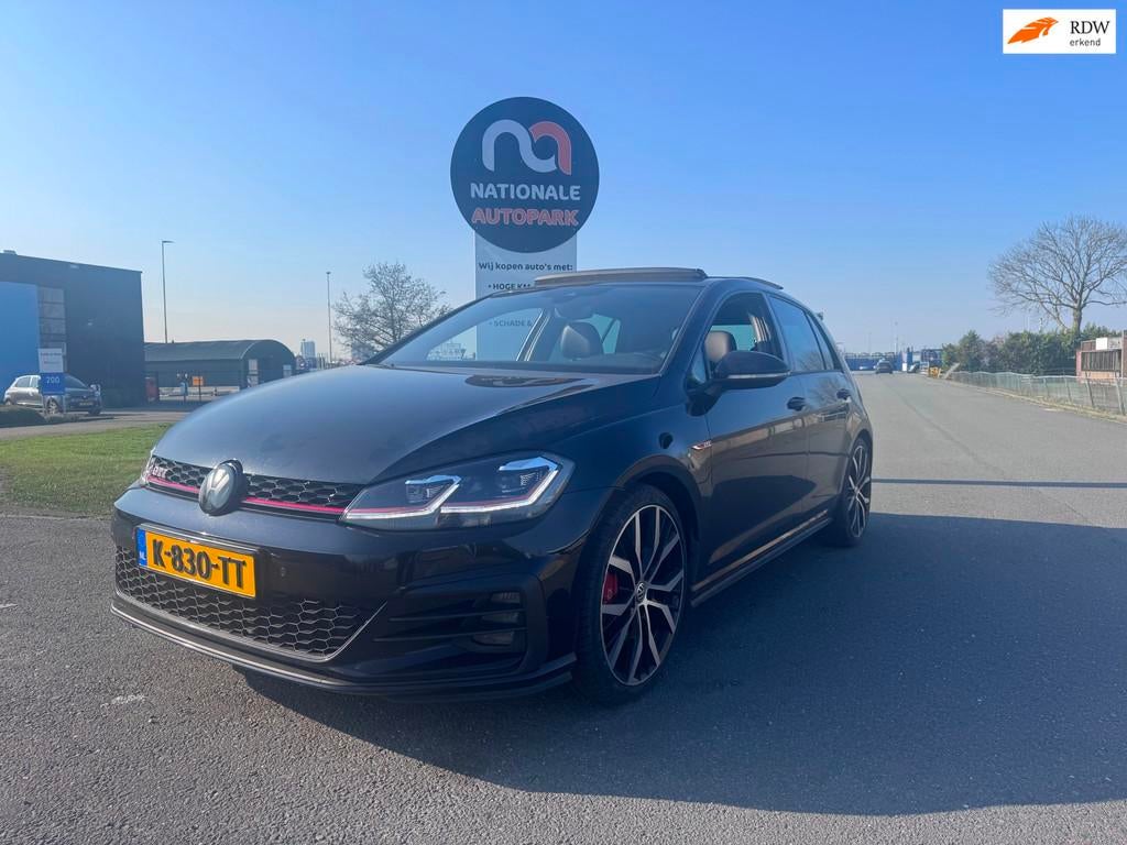 Volkswagen Golf 2017 * 2.0 TSI GTI Performance * PANO * AUTO, Auto's, Volkswagen, Gebruikt, Euro 6, 4 cilinders, 1984 cc
