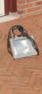 Bouwlamp in goede staat, Ophalen, Zo goed als nieuw, 200 tot 500 watt, Lamp met armatuur