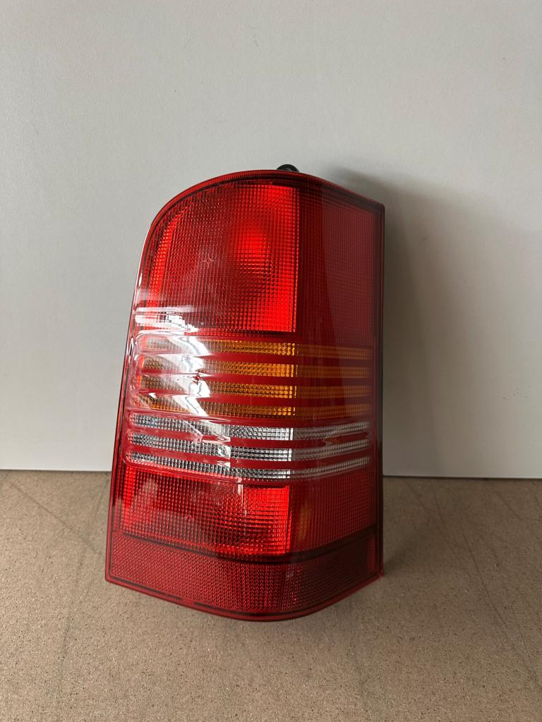 Achterlicht rechts V-klasse W638  638 820 19 64, Niet ingevuld, Mercedes-Benz, Niet ingevuld, Nieuw