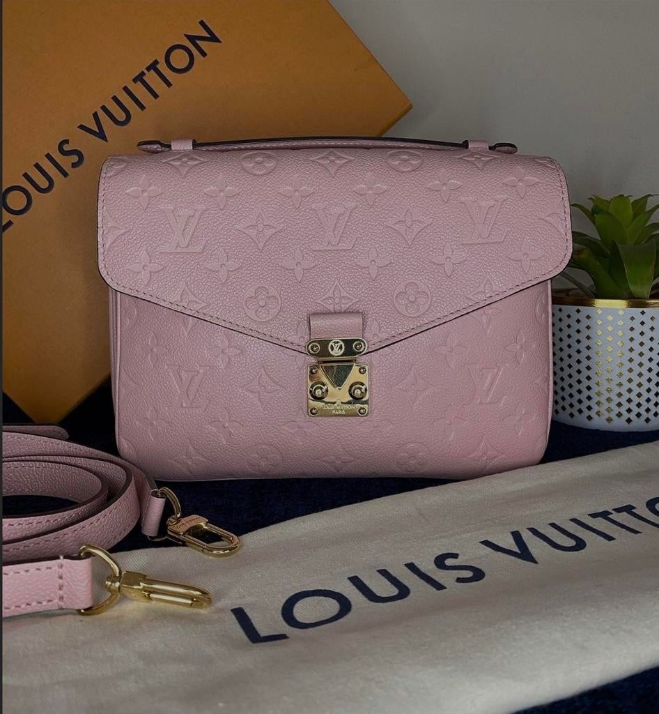 Louis vuitton tas powder pink op aanvraag bestellen €85, Ophalen, Nieuw, Roze, Overige typen