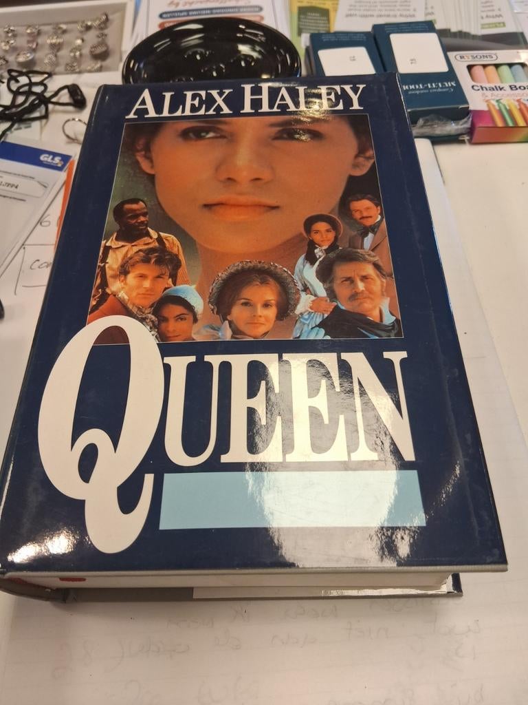 Queen - Alex Haley (Hardcover), Ophalen of Verzenden, Gelezen, Alex Haley