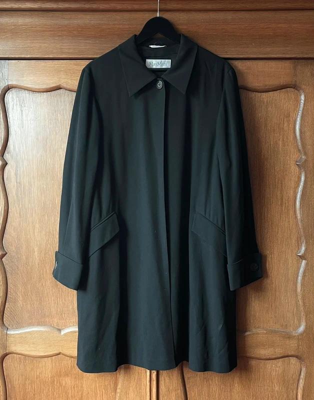 MaxMara lange blazer, Kleding | Dames, Ophalen of Verzenden, Zo goed als nieuw, Maat 38/40 (M), Zwart
