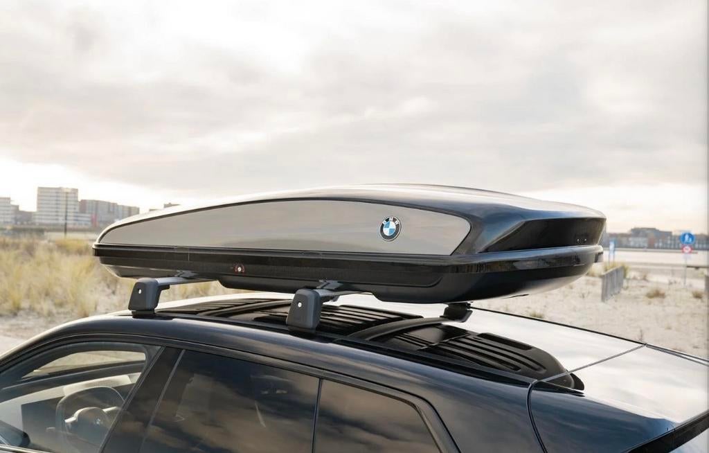 BMW Dakkoffer 520 liter plus dakdragers x5 - 1x gebruikt, Auto diversen, Dakkoffers, Ophalen, Zo goed als nieuw