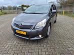 Toyota Verso 1.8 Vvti 5P 2010 Grijs, Auto's, Voorwielaandrijving, Zwart, 4 cilinders, 75 €/maand