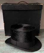 Hoge zwarte cilinderhoed. 55 cm., Kleding | Heren, Hoed, Ophalen of Verzenden, Schoorsteenhoed, 57 cm (M, 7⅛ inch) of minder