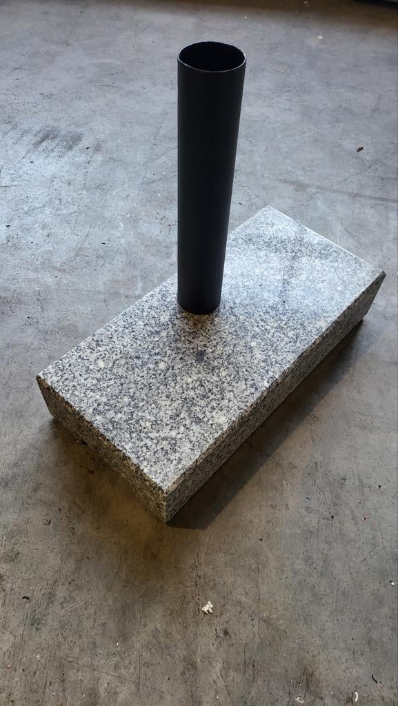 Parasolvoet houder graniet, Tuin en Terras, Ophalen, Nieuw, Overige materialen, 2 zitplaatsen