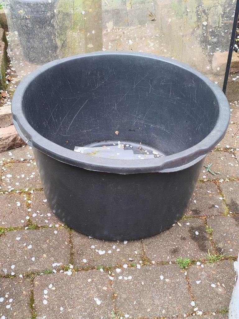 Bloempotten, Tuin en Terras, Kunststof, Gebruikt, 40 cm of meer, Rond