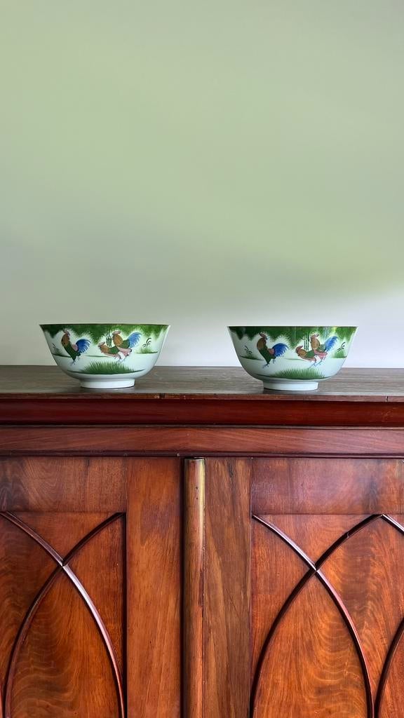 2 Chinese porseleinen kommen met kippen Vintage, Ophalen of Verzenden, Zo goed als nieuw