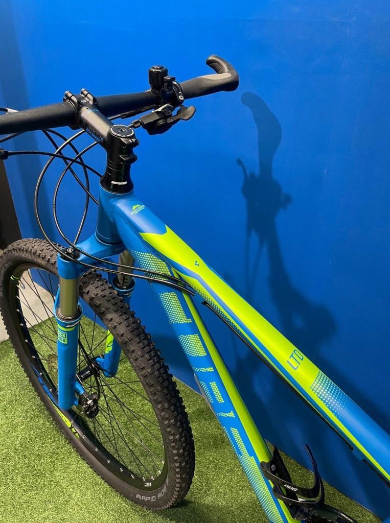 Cube LTD Dames Blauw 43cm 2022, Fietsen en Brommers, Fietsen | Mountainbikes en ATB, Gebruikt, -, - 0
-, NL, -