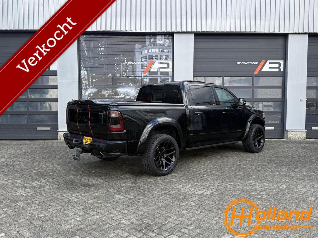 Dodge Ram 1500 4X4 5.7 V8 4x4 Crew Cab Limited, Auto's, Gebruikt, 5654 cc, Met garantie (alle), Zwart