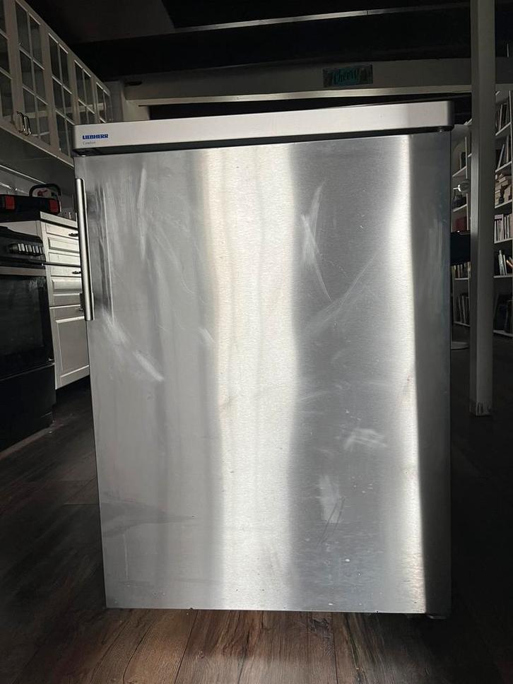 Liebherr Comfort hoogwaardig RVS koelkast, Witgoed en Apparatuur, Koelkasten en IJskasten, Gebruikt, Met vriesvak, 150 tot 200 liter