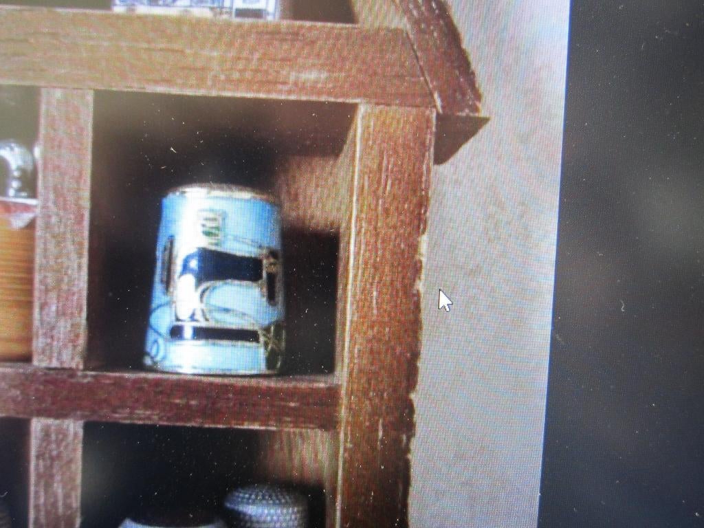 WIE HEEFT VOOR MIJ ZO'N VINGERHOED, Ophalen of Verzenden, Zo goed als nieuw