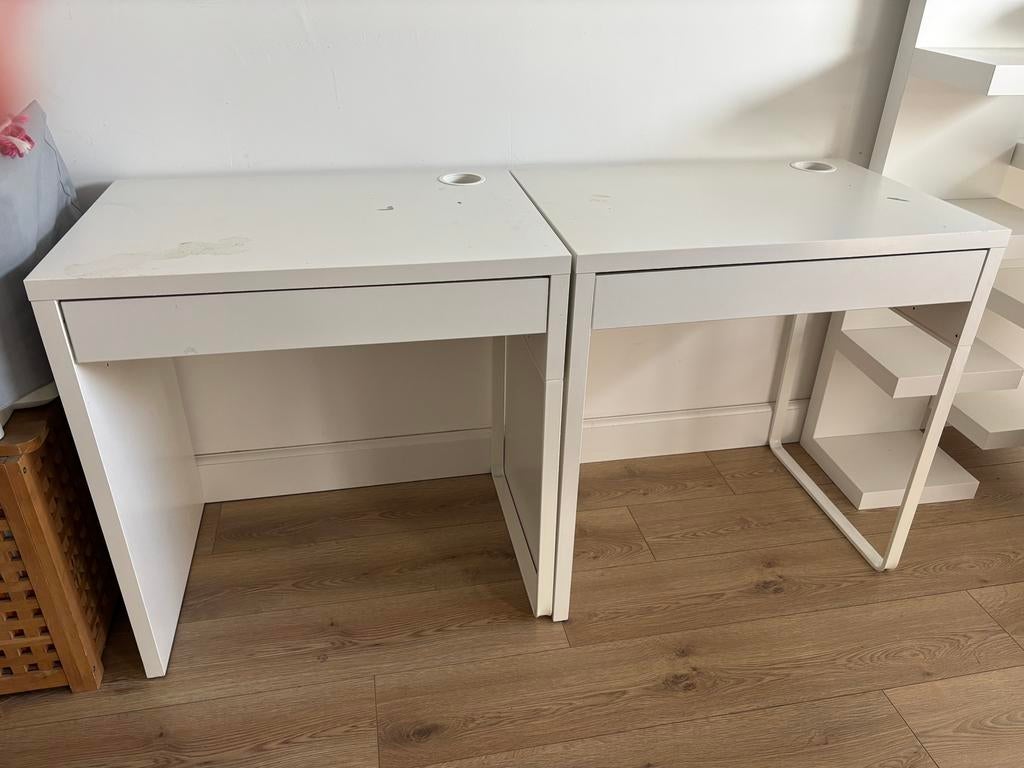 Ikea Micke bureau 2x - gratis op te halen, Huis en Inrichting, Bureaus, Ophalen of Verzenden, Gebruikt, Wit