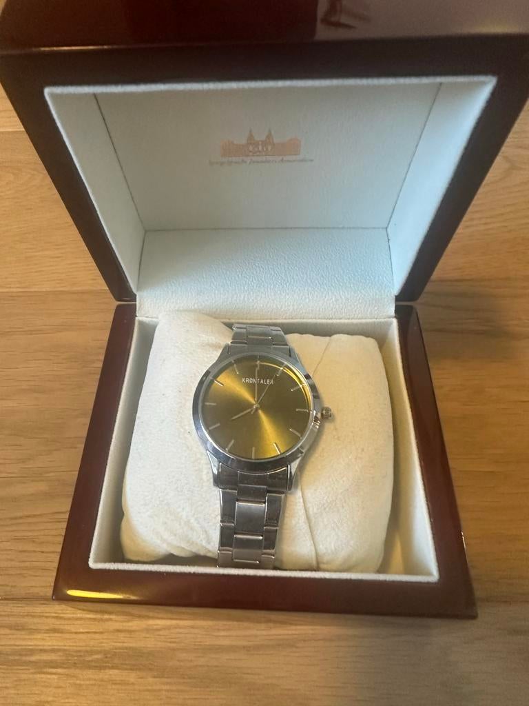 Krontaler horloge, Ophalen of Verzenden, Zo goed als nieuw, Staal, Overige merken