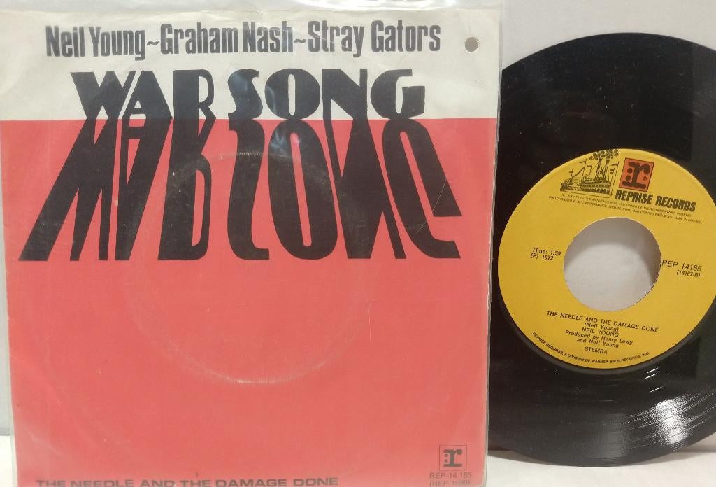 Neil Young - Graham Nash - Stray Gators – War Song, Gebruikt, 7 inch, Single, Ophalen of Verzenden