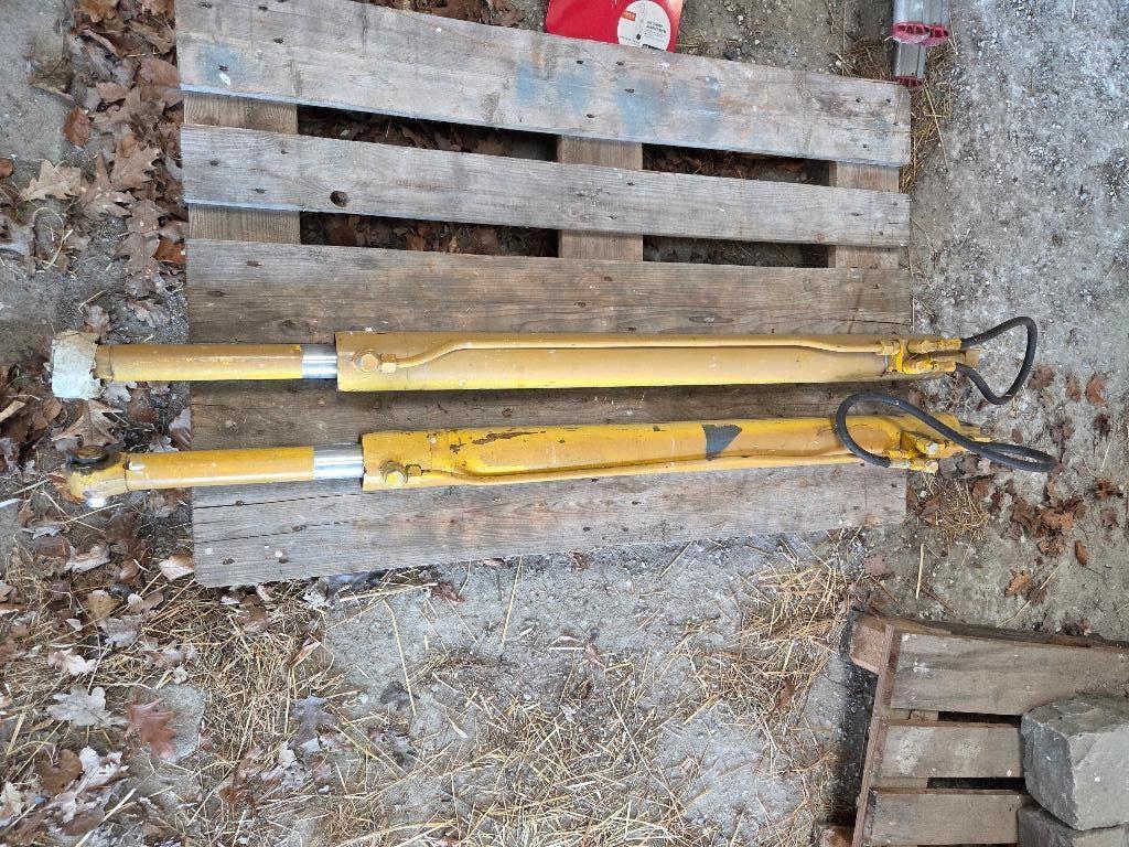 Hydraulische cylinders, Ophalen, Gebruikt